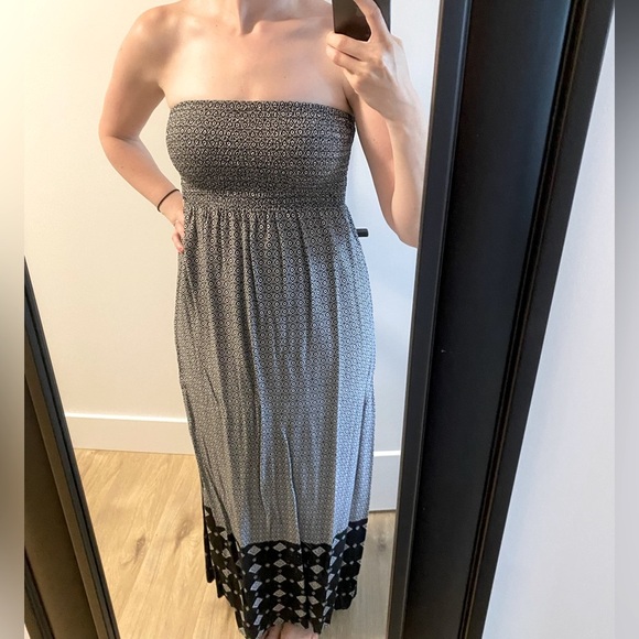 B&W Strapless Maxi Dress - Picture 1 of 4